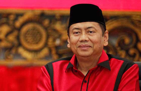 Kapitra Ampera Desak Jokowi Reshuffle Menterinya yang Masih Terobsesi Jadi Presiden