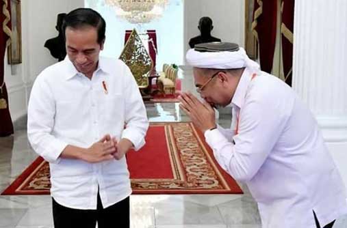 Ngabalin dan Jokowi