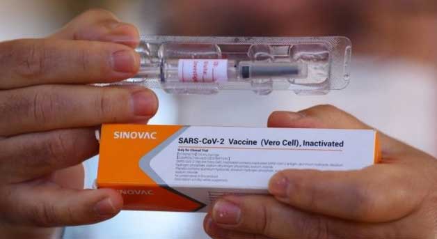 Fadli Zon: Vaksin Merah Putih Kok Jadi Vaksin Palu Arit